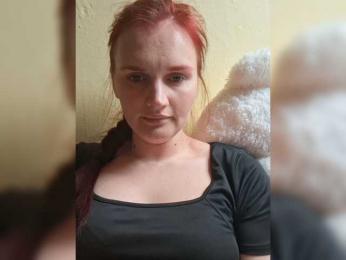 LisaLovHoney webcam model stream image
