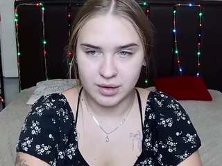laurahlot webcam model stream image