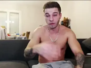 Elkafit28 webcam model stream image