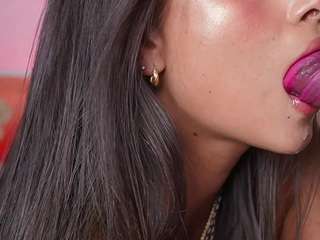 alana-haze webcam model stream image