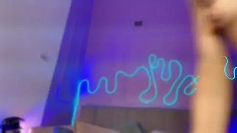 Sofly_s webcam stripchat model stream image