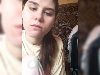 Anik7ll8pr64 webcam model stream image