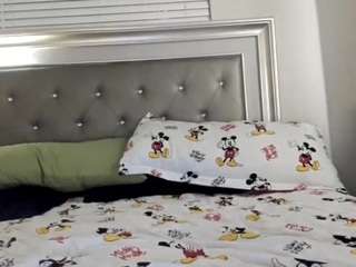 hotpinkcheeto webcam model stream image