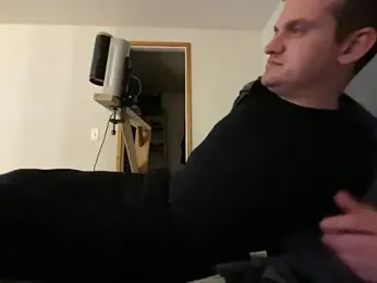 cumitted webcam model stream image