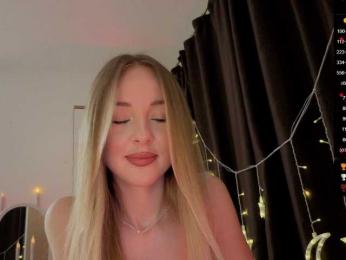 Nestyzz webcam bongacams model stream image