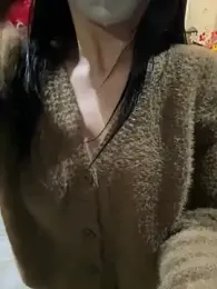 Meii-meyy webcam model stream image