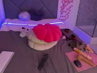 cassieevanss webcam model stream image