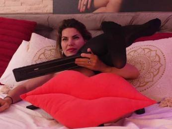 FeliciaKrige webcam model stream image