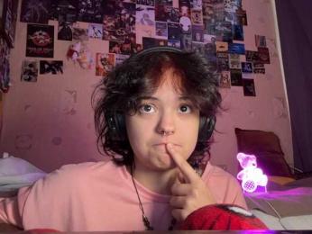 RavenLilleberg webcam model stream image