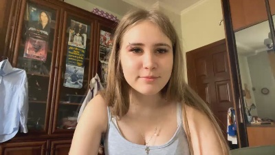 InezMorawa webcam model stream image