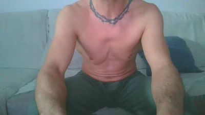 Mons75 webcam model stream image