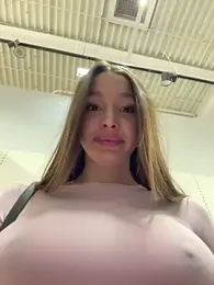 barbiehumpxxx webcam stripchat model stream image