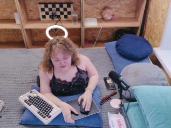 MiniNatali webcam model stream image