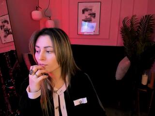 Kylie Janney webcam model stream image