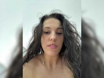 Potifays webcam model stream image