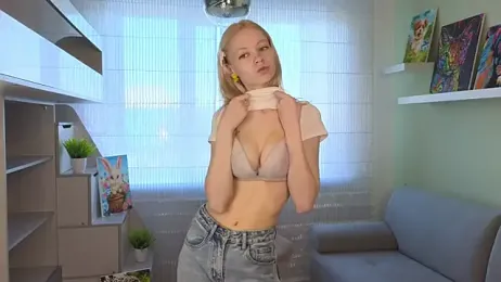 TulaHilst webcam model stream image