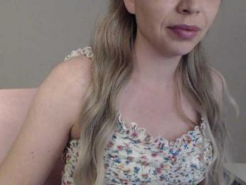 Bestie_S webcam model stream image