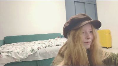 MickeyAnway webcam model stream image