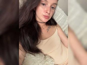 Kriss--me webcam model stream image