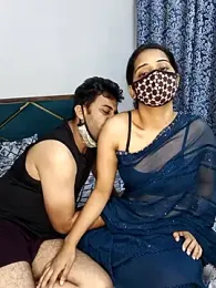 ITZ_GURU webcam model stream image