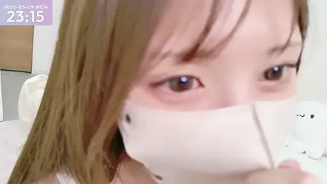 -SHINON- webcam model stream image