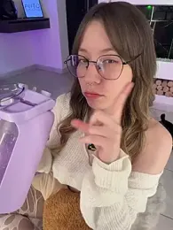 _nobara__ webcam model stream image