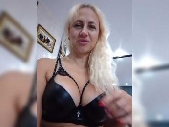 KissMiSveet1234 webcam model stream image
