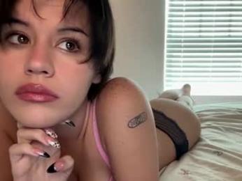 thebellaharts webcam model stream image