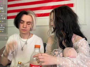 VeryRareTwins webcam bongacams model stream image