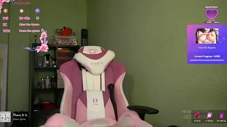 Veronikavonk webcam stripchat model stream image