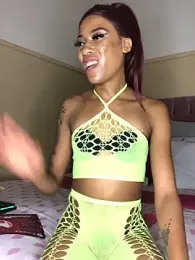 Kylie_Hairy_Bbc webcam stripchat model stream image