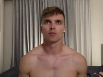 nik_sharp webcam model stream image