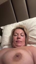 Paillettes34 webcam model stream image