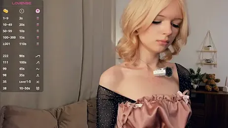 LaureMestler webcam stripchat model stream image