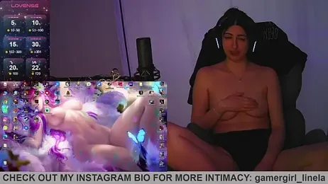 Gamergirl-Linela webcam model stream image