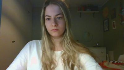 Rosie_June webcam model stream image