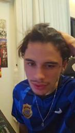 Vinyyan webcam cam4 model stream image