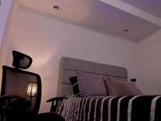 Chirs Morgan webcam model stream image