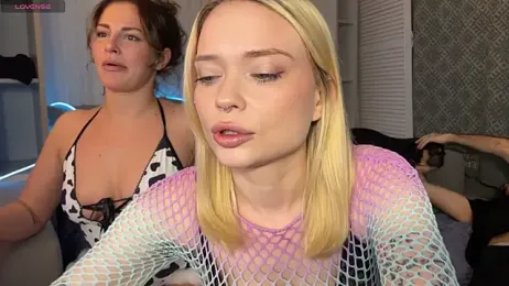 dollfromvenus webcam stripchat model stream image