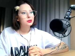 avianal webcam model stream image