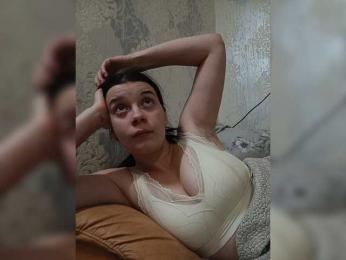 ShellBixAngeLL webcam model stream image