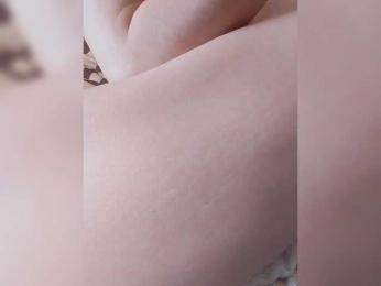 Vitaminka0572 webcam model stream image