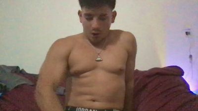 E1drian32_ webcam model stream image