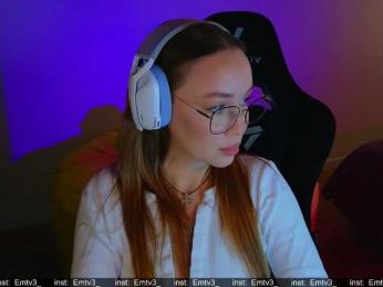 Emili1- webcam model stream image