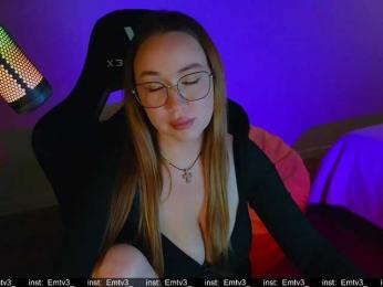Emili1- webcam model stream image