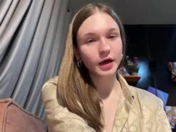 nloraaa webcam chaturbate model stream image