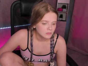 Alisa-Allison webcam bongacams model stream image