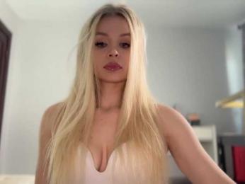 -Riviera- webcam bongacams model stream image