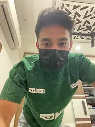 Dark_2465 webcam stripchat model stream image