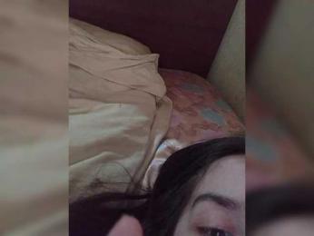 Kissa-is-klassa-a webcam model stream image